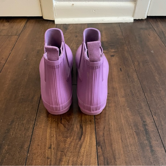 Hunter Rain Boots - Picture 2 of 4